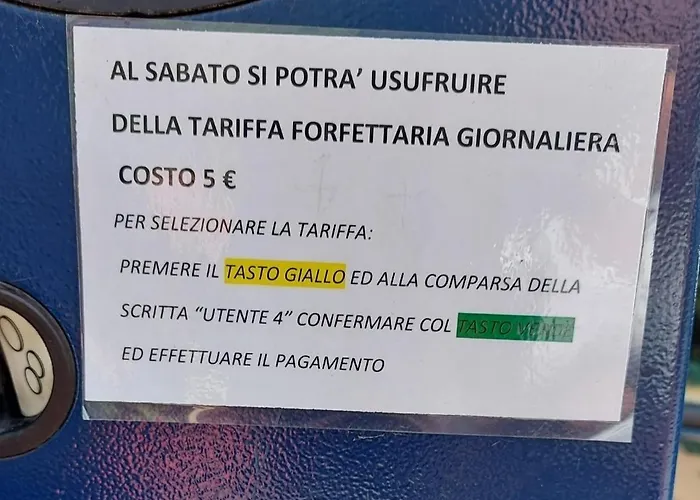 Brignole B בית הארחה