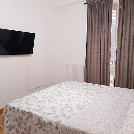 Konukevi Brignole B Cenova